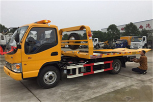 望花区哪里有拖车服务